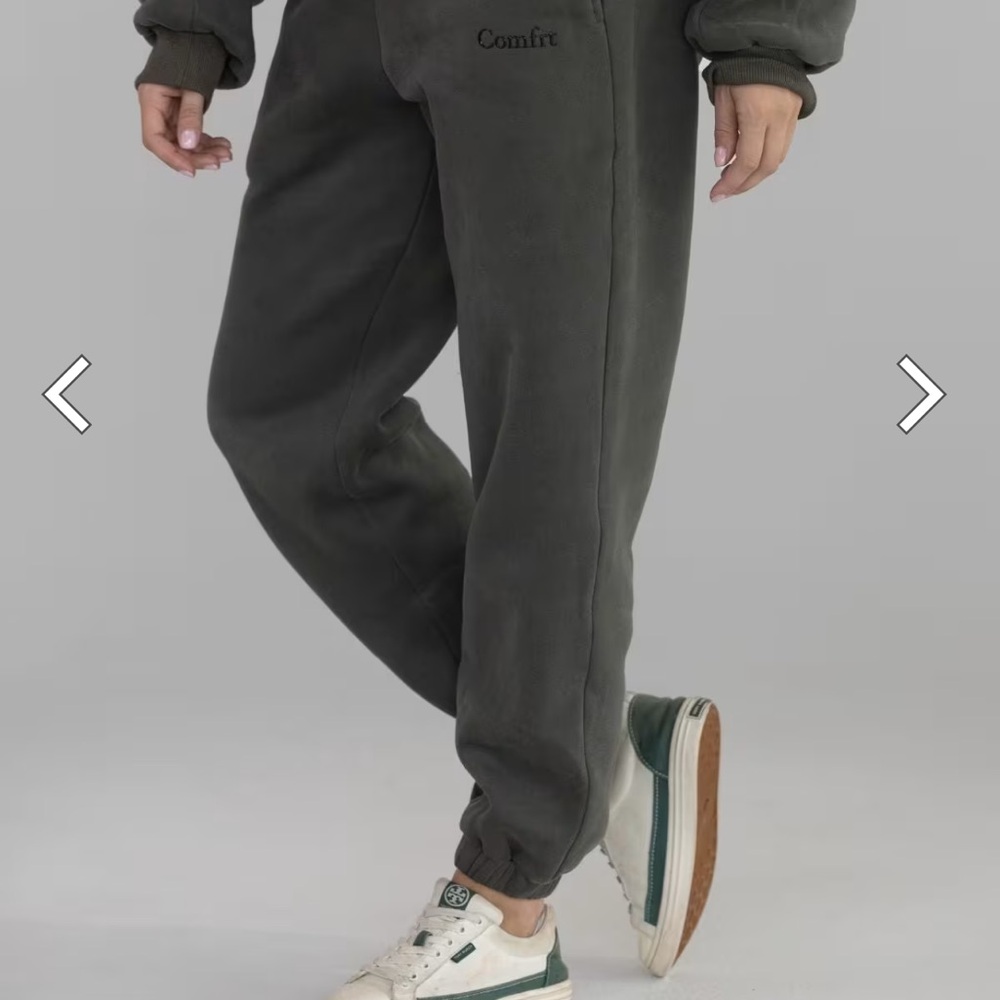 NWT Comfrt Cloud Sweatpants - Millstone Green / M
